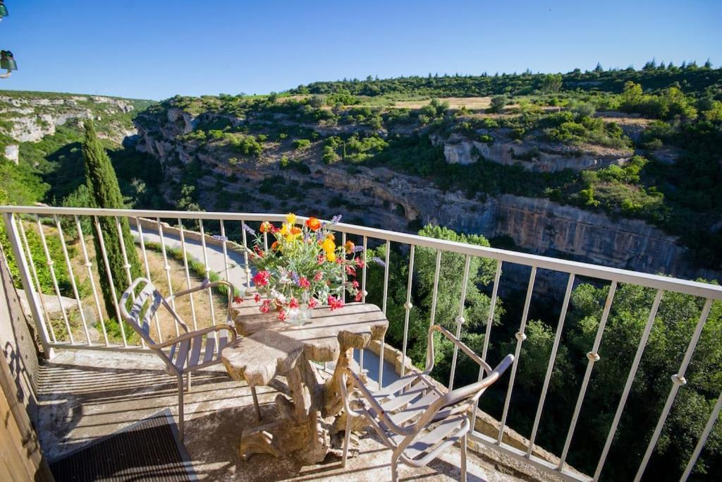 Ferienwohnung Le Brianyourhosthelper Minerve Exterior foto